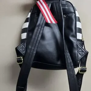 Betsey Johnson | Bags | Luv Betsey Johnson Santa Claus Mini  display picture 2